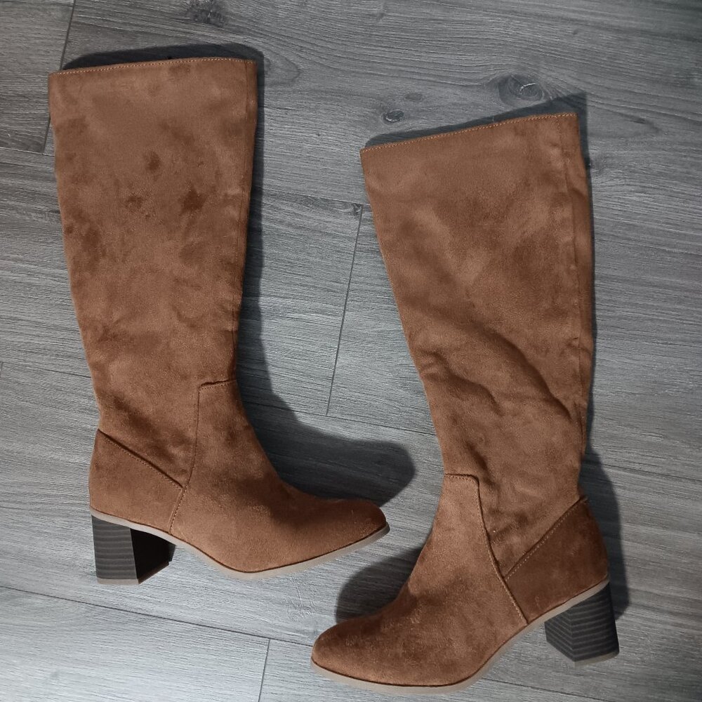 New 6.5 Faux suede knee high universal thread fall boots brown block heel